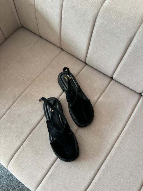 Casual Close Toe Cross Strap Back Buckle Shoes